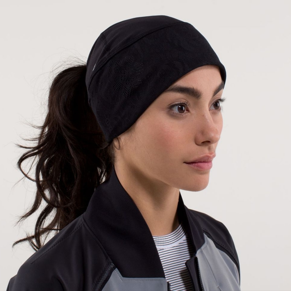 Lululemon Frosty Run Toque *ReflectiveBlack / Black
